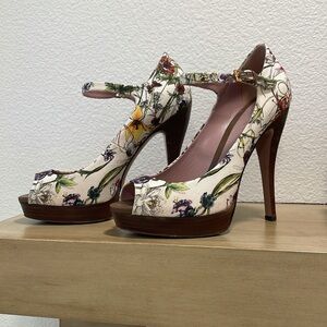 Gucci May Jane Shoes